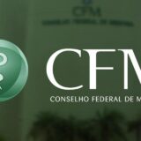 Justiça reforça exigência de especialistas na liderança médica — decisão fortalece segurança assistencial no Brasil