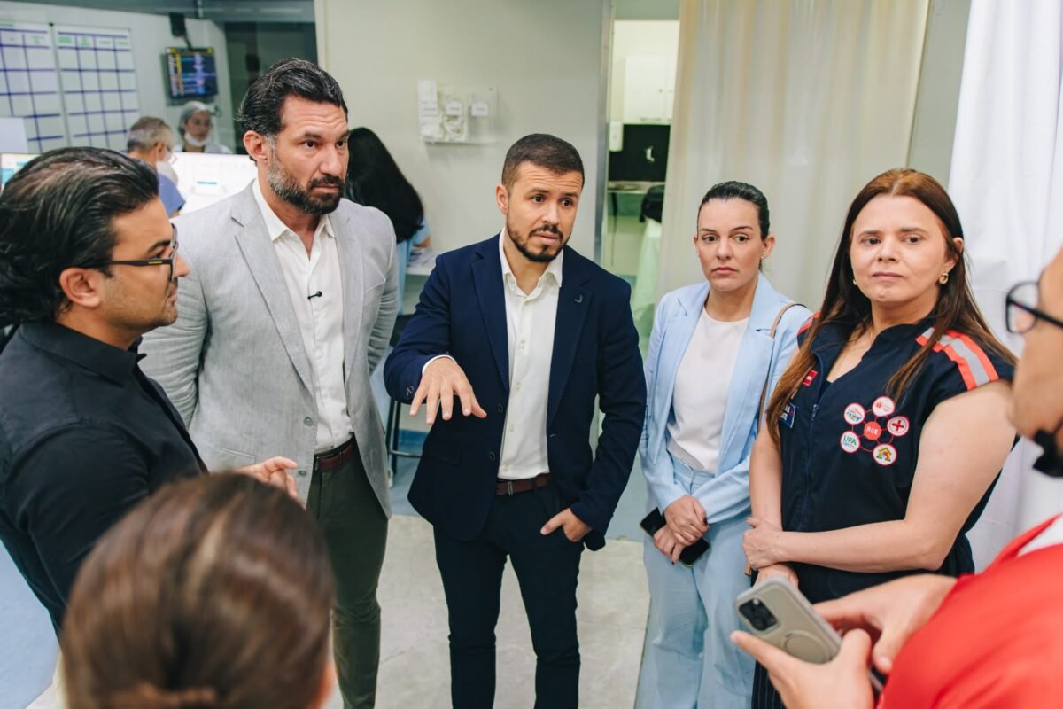 Jornada-do-paciente-com-AVC-e-percorrida-em-visita-tecnica-ao-Hospital-de-Trauma-da-Paraiba-1200x800.jpeg