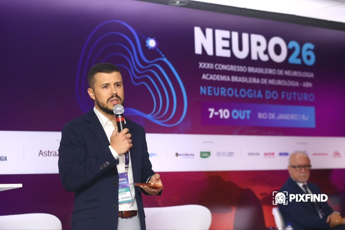 XXXII-Congresso-Brasileiro-de-Neurologia-debate-AVC-IA-e-saude-digital-no-Rio-1200x801.jpeg